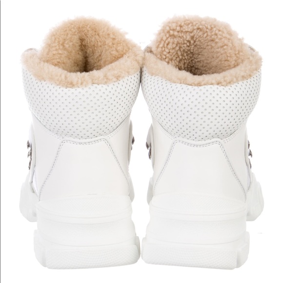 GUcci Flashtrek SEGA high top shearling boot. - Picture 4 of 8